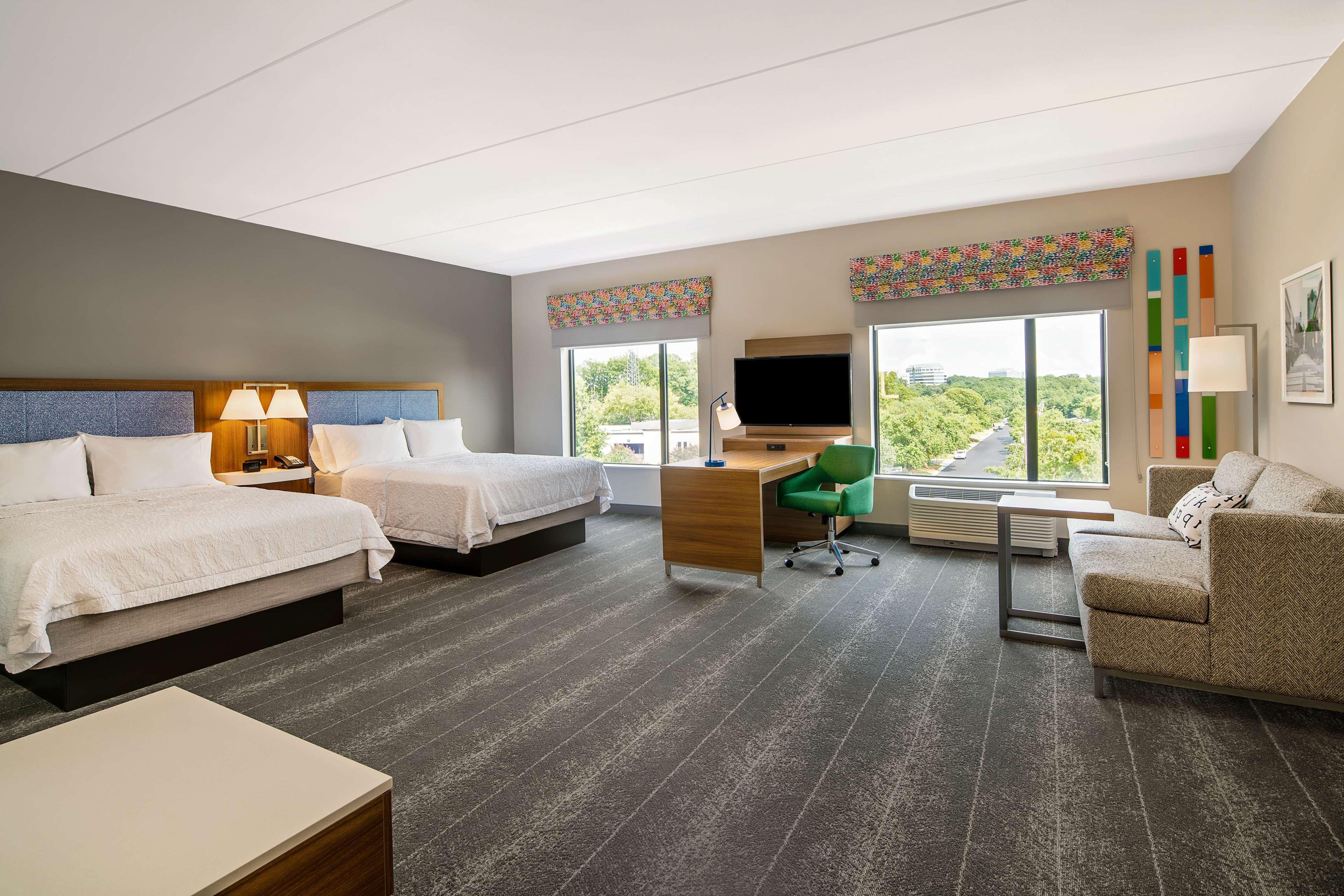 Hampton Inn & Suites Raleigh Midtown, Nc Eksteriør billede