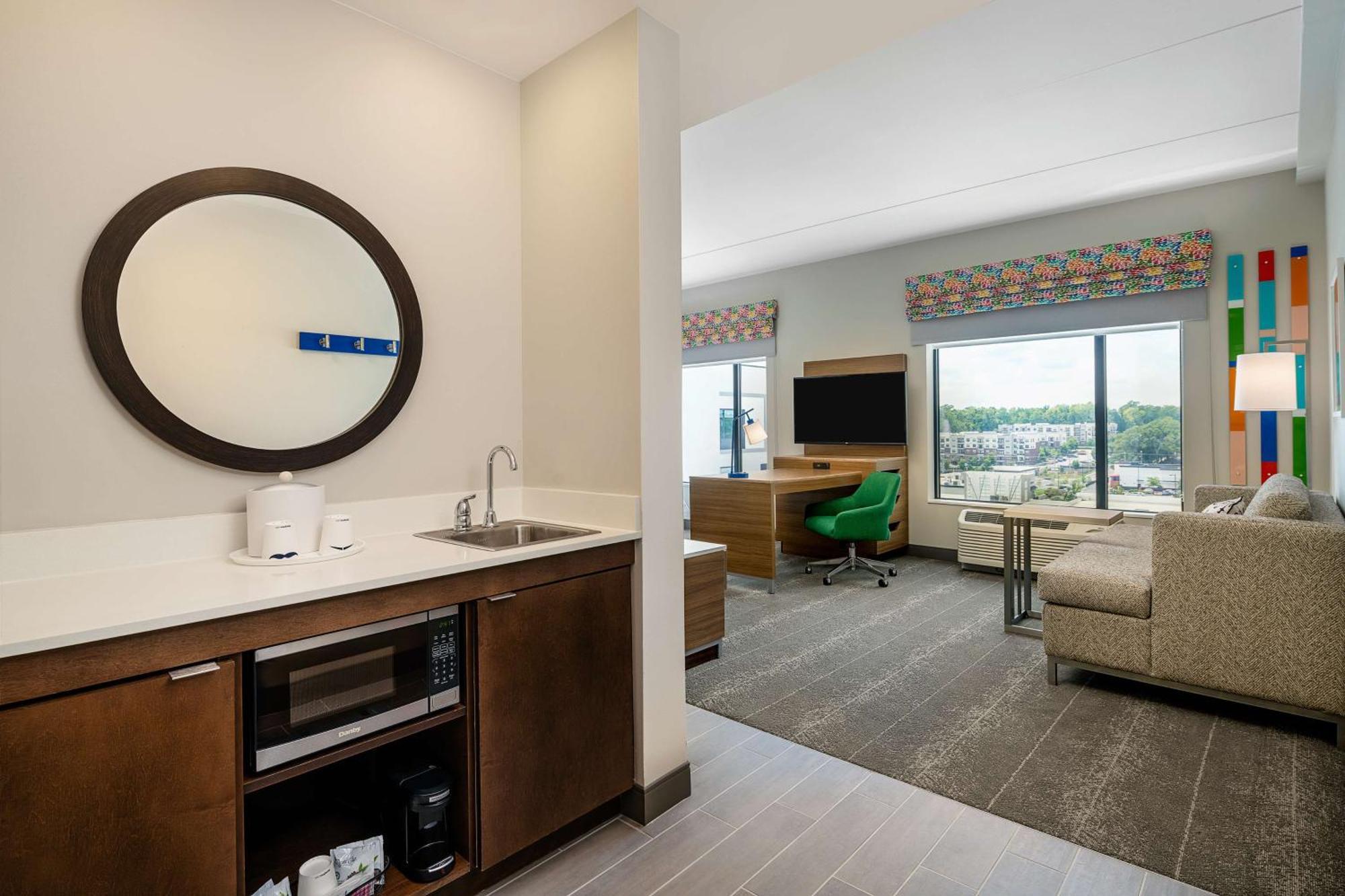 Hampton Inn & Suites Raleigh Midtown, Nc Eksteriør billede