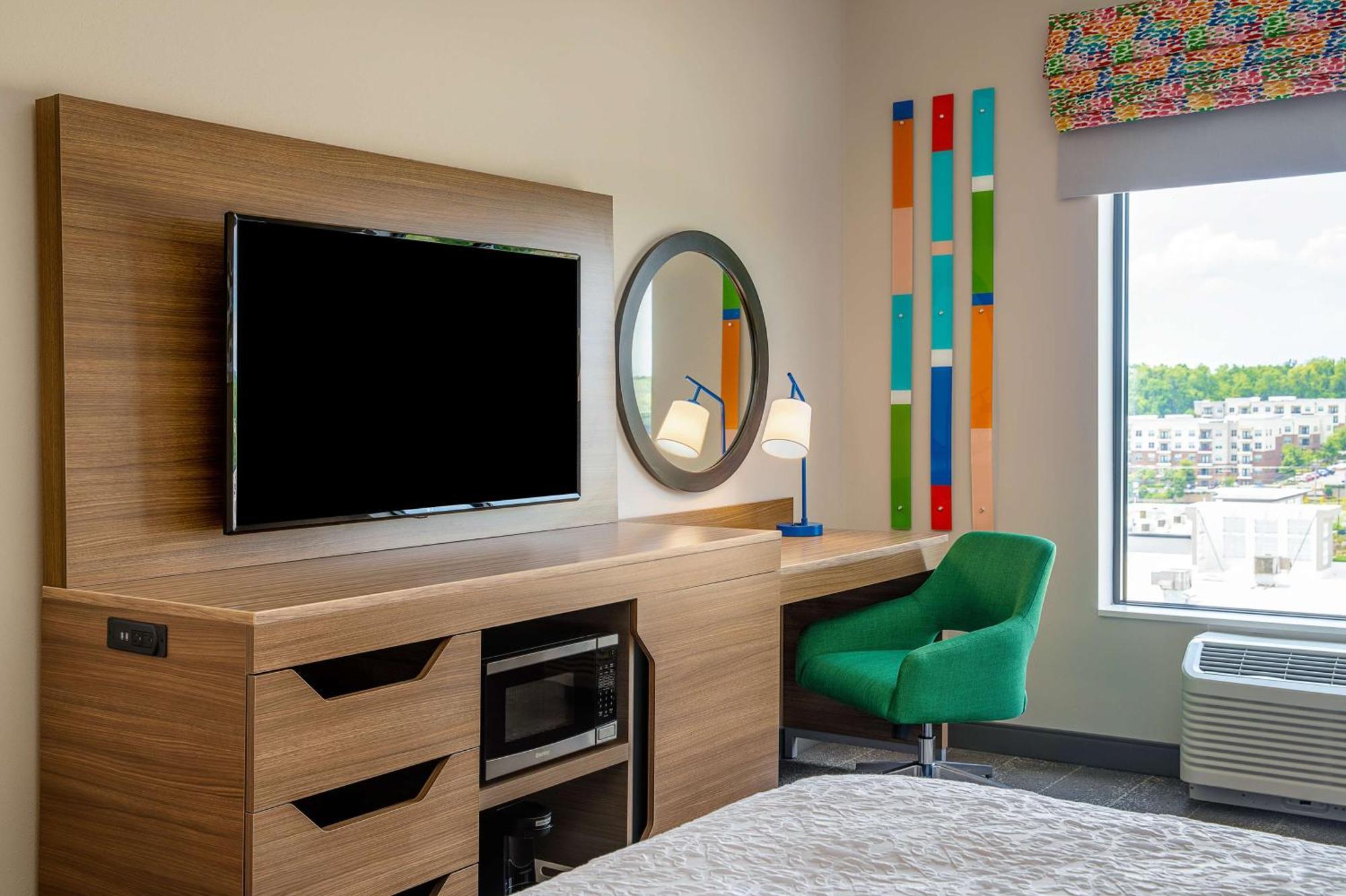 Hampton Inn & Suites Raleigh Midtown, Nc Eksteriør billede